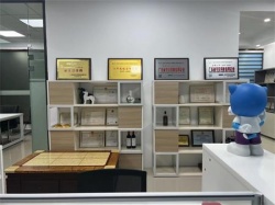 員工辦工區（四）